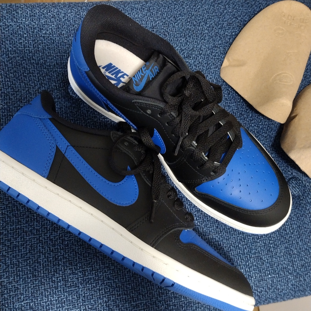 Jordan 1 Retro Low '85 Sneakers - Black & Royal Blue
